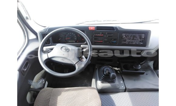 Buy Import Toyota Coaster White Car in Import - Dubai in Dushanbe Buy Import Toyota Coaster White Car in Import - Dubai in Dushanbe