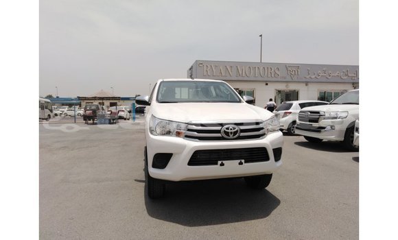 Buy Import Toyota Hilux White Car in Import - Dubai in Dushanbe Buy Import Toyota Hilux White Car in Import - Dubai in Dushanbe