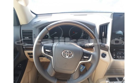 Buy Import Toyota Land Cruiser Other Car in Import - Dubai in Dushanbe Buy Import Toyota Land Cruiser Other Car in Import - Dubai in Dushanbe