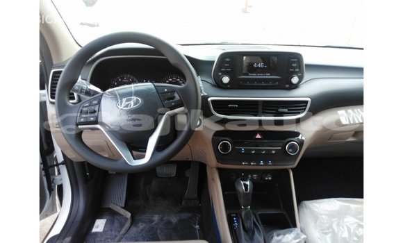 Buy Import Hyundai Tucson White Car in Import - Dubai in Dushanbe Buy Import Hyundai Tucson White Car in Import - Dubai in Dushanbe