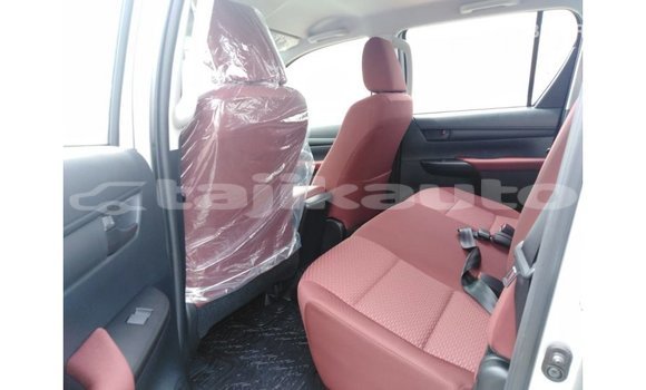 Buy Import Toyota Hilux Other Car in Import - Dubai in Dushanbe Buy Import Toyota Hilux Other Car in Import - Dubai in Dushanbe