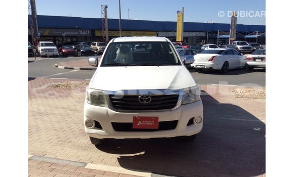 Buy Import Toyota Hilux White Car in Import - Dubai in Dushanbe Buy Import Toyota Hilux White Car in Import - Dubai in Dushanbe