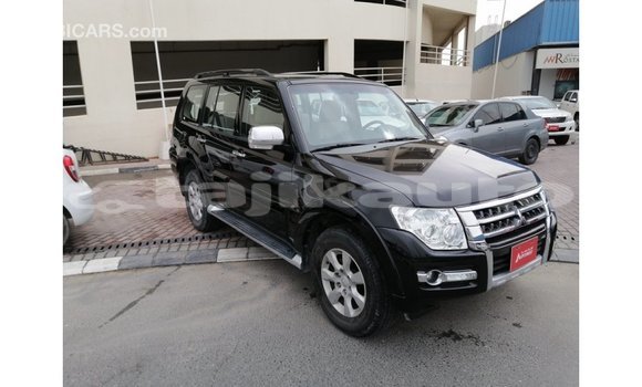 Buy Import Mitsubishi Pajero Black Car in Import - Dubai in Dushanbe Buy Import Mitsubishi Pajero Black Car in Import - Dubai in Dushanbe