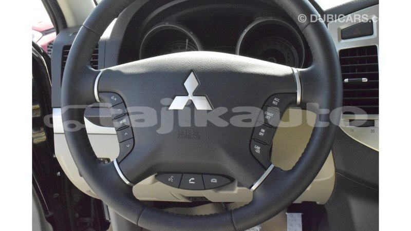 Big with watermark mitsubishi pajero dushanbe import dubai 2070
