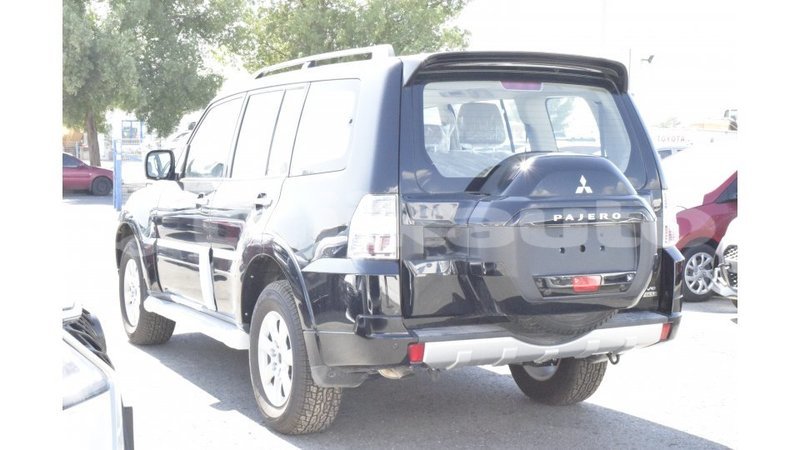 Big with watermark mitsubishi pajero dushanbe import dubai 2070