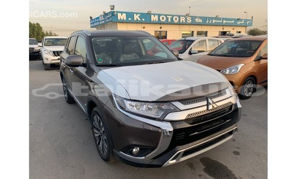 Buy Import Mitsubishi Outlander Brown Car in Import - Dubai in Dushanbe Buy Import Mitsubishi Outlander Brown Car in Import - Dubai in Dushanbe