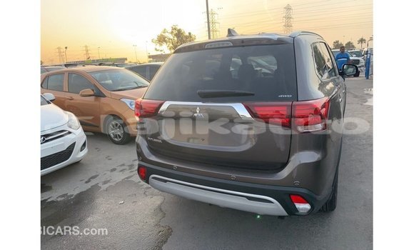 Buy Import Mitsubishi Outlander Brown Car in Import - Dubai in Dushanbe Buy Import Mitsubishi Outlander Brown Car in Import - Dubai in Dushanbe