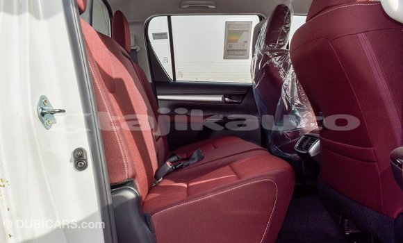 Buy Import Toyota Hilux White Car in Import - Dubai in Dushanbe Buy Import Toyota Hilux White Car in Import - Dubai in Dushanbe