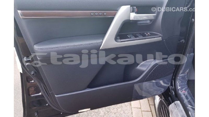 Big with watermark toyota land cruiser dushanbe import dubai 2103
