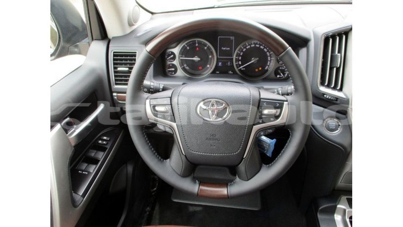 Big with watermark toyota land cruiser dushanbe import dubai 2103