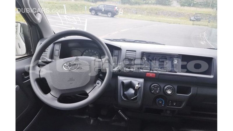 Big with watermark toyota hiace dushanbe import dubai 2105