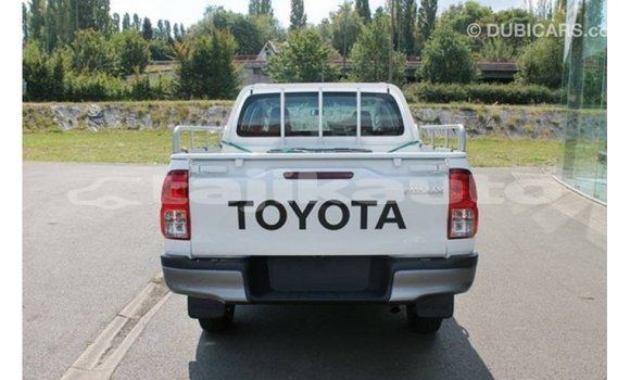 Buy Import Toyota Hilux White Car in Import - Dubai in Dushanbe Buy Import Toyota Hilux White Car in Import - Dubai in Dushanbe