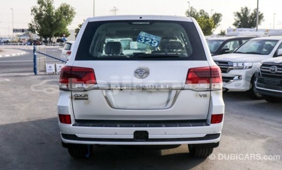 Buy Import Toyota Land Cruiser White Car in Import - Dubai in Dushanbe Buy Import Toyota Land Cruiser White Car in Import - Dubai in Dushanbe