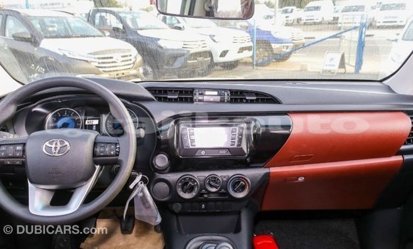 Buy Import Toyota Hilux White Car in Import - Dubai in Dushanbe Buy Import Toyota Hilux White Car in Import - Dubai in Dushanbe
