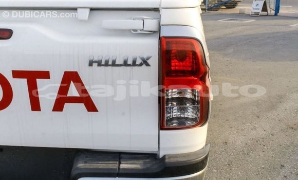 Buy Import Toyota Hilux White Car in Import - Dubai in Dushanbe Buy Import Toyota Hilux White Car in Import - Dubai in Dushanbe