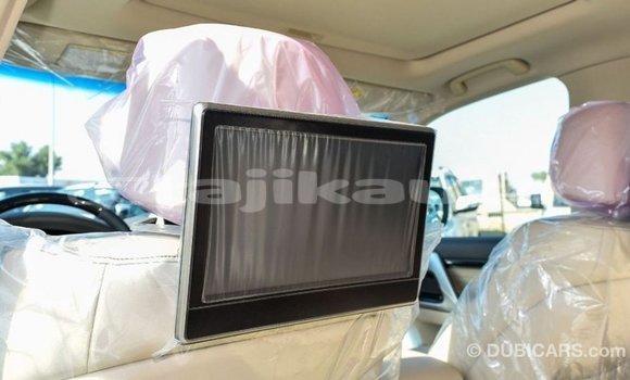 Buy Import Toyota Land Cruiser White Car in Import - Dubai in Dushanbe Buy Import Toyota Land Cruiser White Car in Import - Dubai in Dushanbe