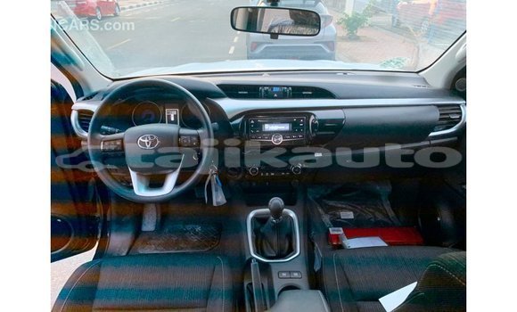 Buy Import Toyota Hilux Black Car in Import - Dubai in Dushanbe Buy Import Toyota Hilux Black Car in Import - Dubai in Dushanbe