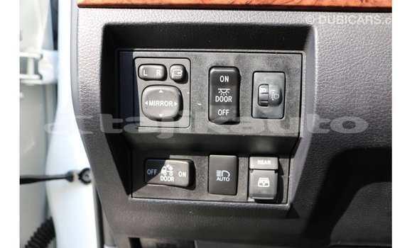 Buy Import Toyota Tundra White Car in Import - Dubai in Dushanbe Buy Import Toyota Tundra White Car in Import - Dubai in Dushanbe