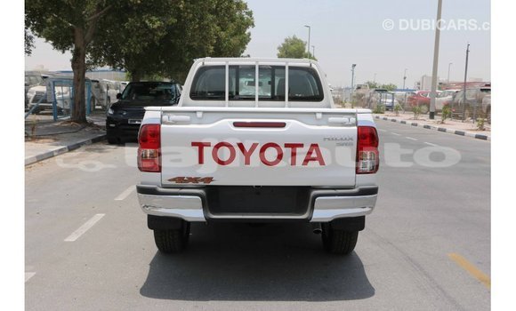 Buy Import Toyota Hilux White Car in Import - Dubai in Dushanbe Buy Import Toyota Hilux White Car in Import - Dubai in Dushanbe