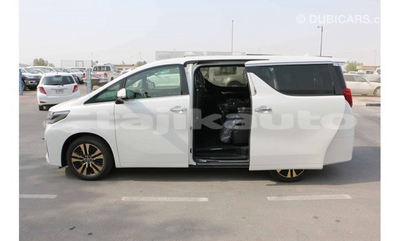 Buy Import Toyota Alphard White Car in Import - Dubai in Dushanbe Buy Import Toyota Alphard White Car in Import - Dubai in Dushanbe