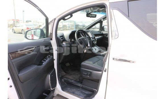 Buy Import Toyota Alphard White Car in Import - Dubai in Dushanbe Buy Import Toyota Alphard White Car in Import - Dubai in Dushanbe