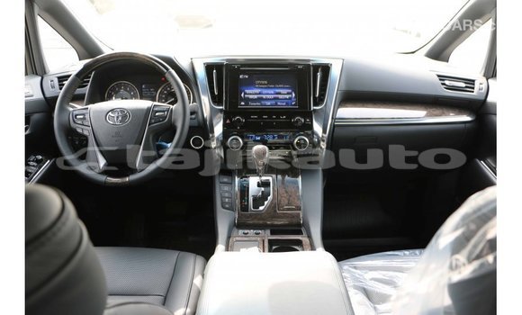 Buy Import Toyota Alphard White Car in Import - Dubai in Dushanbe Buy Import Toyota Alphard White Car in Import - Dubai in Dushanbe