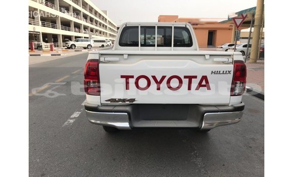 Buy Import Toyota Hilux White Car in Import - Dubai in Dushanbe Buy Import Toyota Hilux White Car in Import - Dubai in Dushanbe