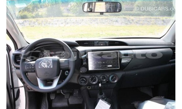 Buy Import Toyota Hilux White Car in Import - Dubai in Dushanbe Buy Import Toyota Hilux White Car in Import - Dubai in Dushanbe
