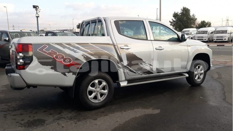 Big with watermark mitsubishi l200 dushanbe import dubai 2182