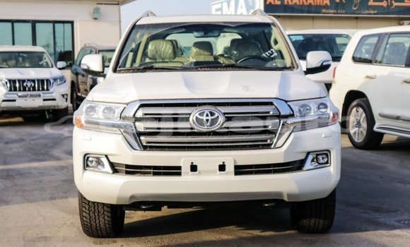Buy Import Toyota Land Cruiser White Car in Import - Dubai in Dushanbe Buy Import Toyota Land Cruiser White Car in Import - Dubai in Dushanbe