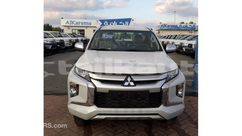 Big with watermark mitsubishi l200 dushanbe import dubai 2187