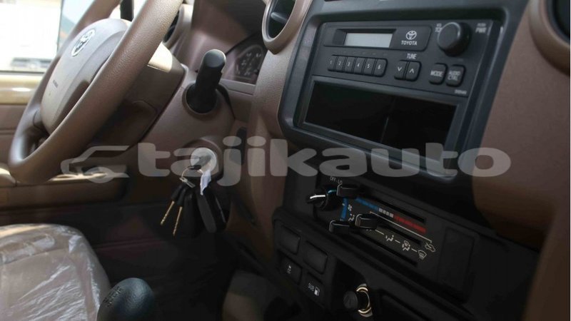 Big with watermark toyota land cruiser dushanbe import dubai 2188