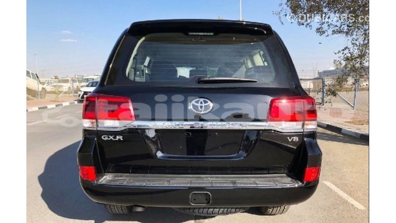 Big with watermark toyota land cruiser dushanbe import dubai 2191