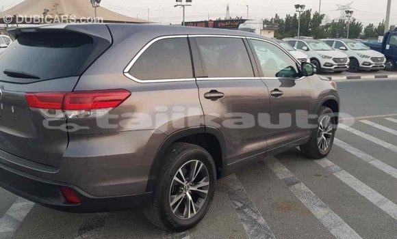 Buy Import Toyota Highlander Other Car in Import - Dubai in Dushanbe Buy Import Toyota Highlander Other Car in Import - Dubai in Dushanbe