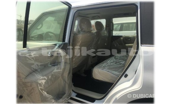 Buy Import Nissan Patrol White Car in Import - Dubai in Dushanbe Buy Import Nissan Patrol White Car in Import - Dubai in Dushanbe
