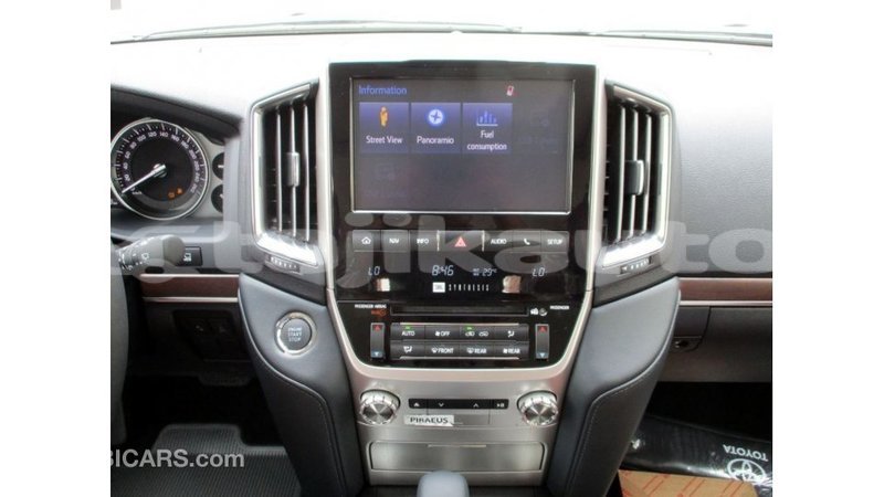 Big with watermark toyota land cruiser dushanbe import dubai 2204