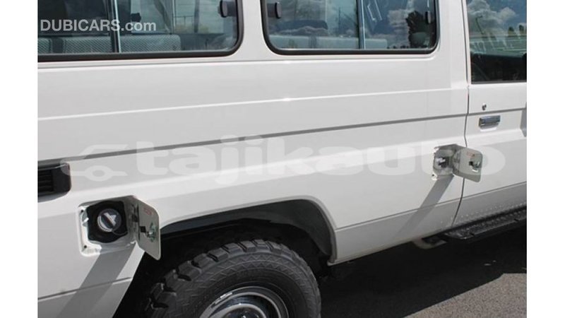Big with watermark toyota land cruiser dushanbe import dubai 2205