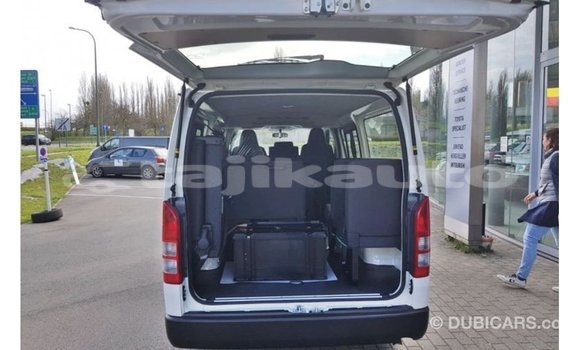 Buy Import Toyota Hiace White Car in Import - Dubai in Dushanbe Buy Import Toyota Hiace White Car in Import - Dubai in Dushanbe