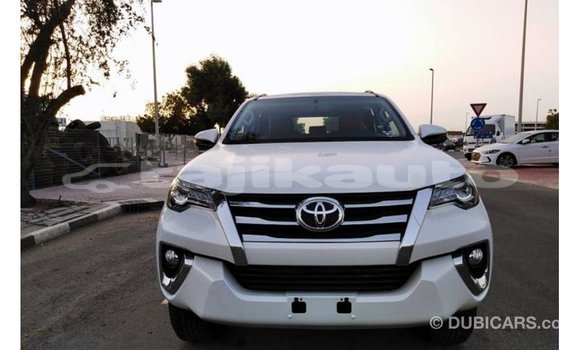 Buy Import Toyota Fortuner White Car in Import - Dubai in Dushanbe Buy Import Toyota Fortuner White Car in Import - Dubai in Dushanbe