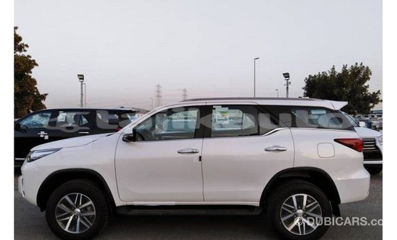 Buy Import Toyota Fortuner White Car in Import - Dubai in Dushanbe Buy Import Toyota Fortuner White Car in Import - Dubai in Dushanbe