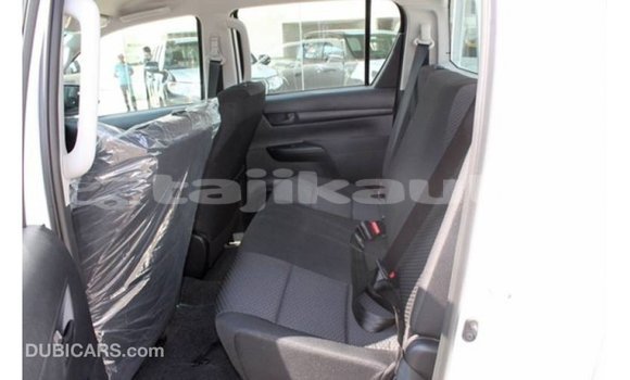 Buy Import Toyota Hilux White Car in Import - Dubai in Dushanbe Buy Import Toyota Hilux White Car in Import - Dubai in Dushanbe