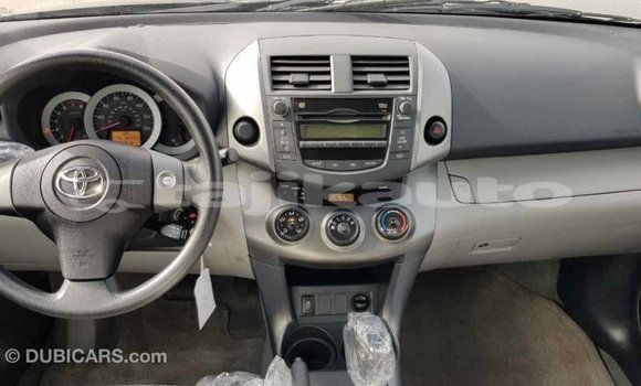 Buy Import Toyota RAV4 Green Car in Import - Dubai in Dushanbe Buy Import Toyota RAV4 Green Car in Import - Dubai in Dushanbe