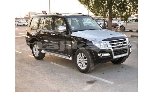 Buy Import Mitsubishi Pajero Black Car in Import - Dubai in Dushanbe Buy Import Mitsubishi Pajero Black Car in Import - Dubai in Dushanbe