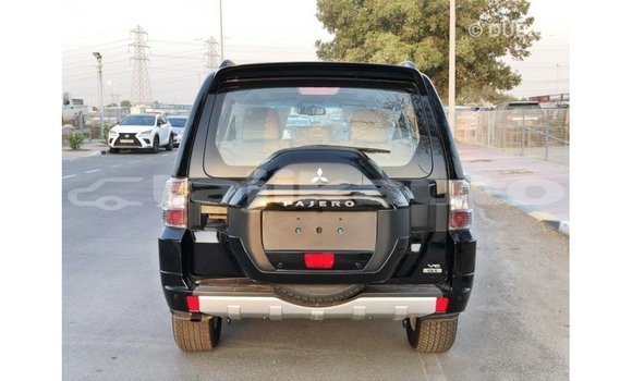 Buy Import Mitsubishi Pajero Black Car in Import - Dubai in Dushanbe Buy Import Mitsubishi Pajero Black Car in Import - Dubai in Dushanbe