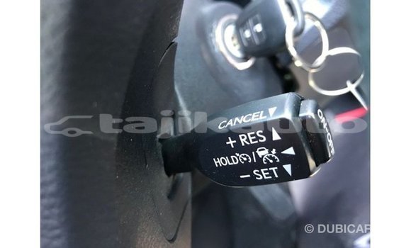 Buy Import Toyota 4Runner White Car in Import - Dubai in Dushanbe Buy Import Toyota 4Runner White Car in Import - Dubai in Dushanbe