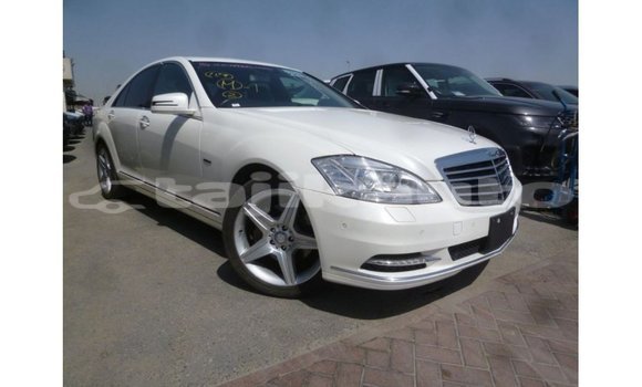 Buy Import Mercedes-Benz 190 White Car in Import - Dubai in Dushanbe Buy Import Mercedes-Benz 190 White Car in Import - Dubai in Dushanbe