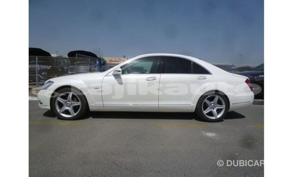 Buy Import Mercedes-Benz 190 White Car in Import - Dubai in Dushanbe Buy Import Mercedes-Benz 190 White Car in Import - Dubai in Dushanbe