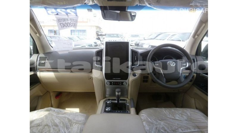Big with watermark toyota land cruiser dushanbe import dubai 2266