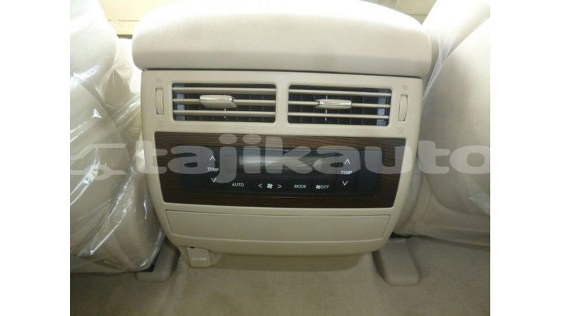 Big with watermark toyota land cruiser dushanbe import dubai 2266