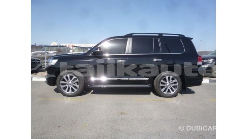 Big with watermark toyota land cruiser dushanbe import dubai 2273